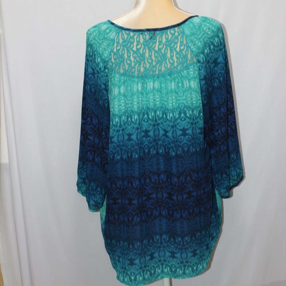 Zac & Rachel Boho Long Sleeve Tie with Wood Beads Top - Picture 5 of 9